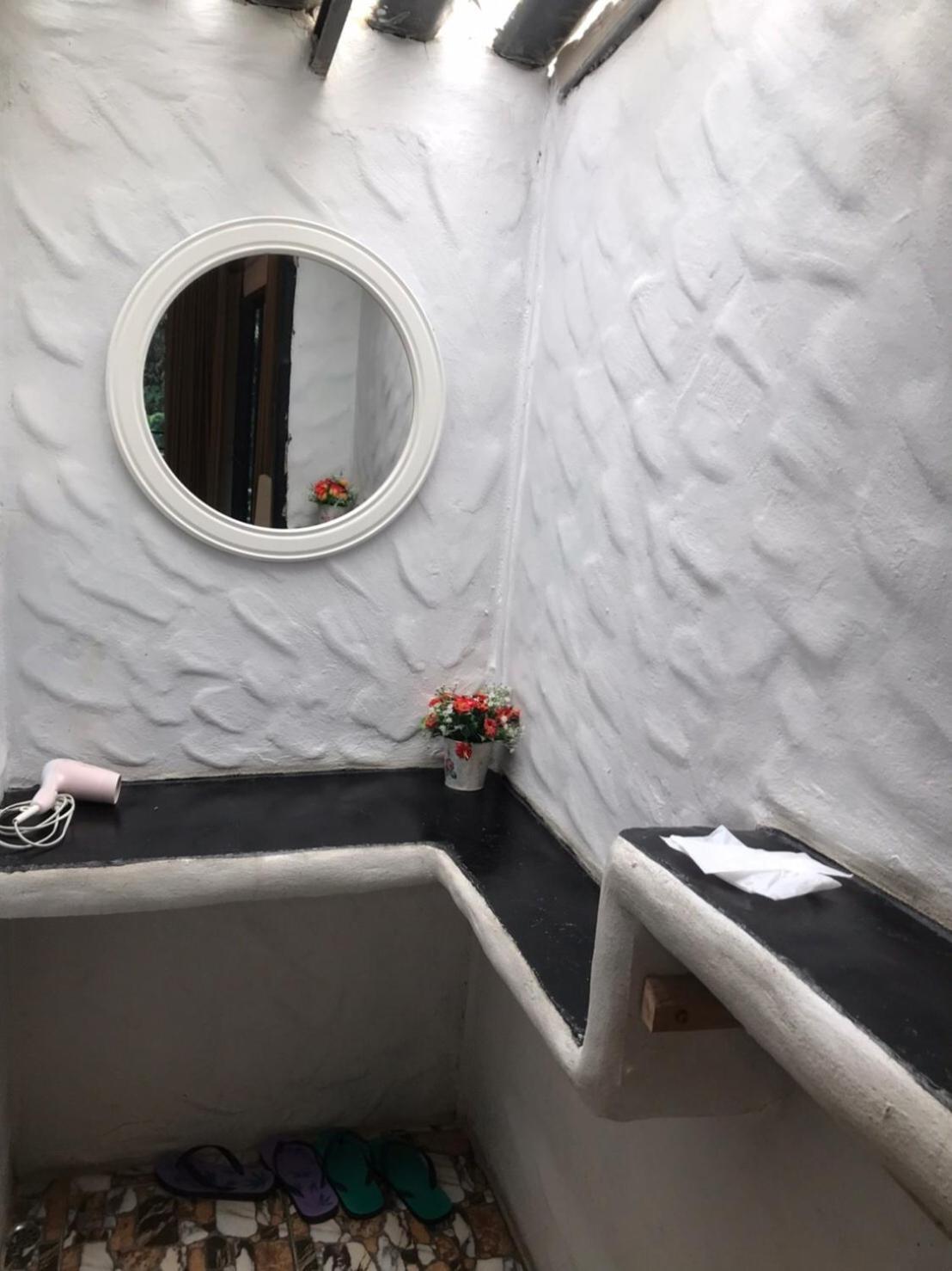 Baan Pong Tara Hotel Suan Phueng Exterior photo
