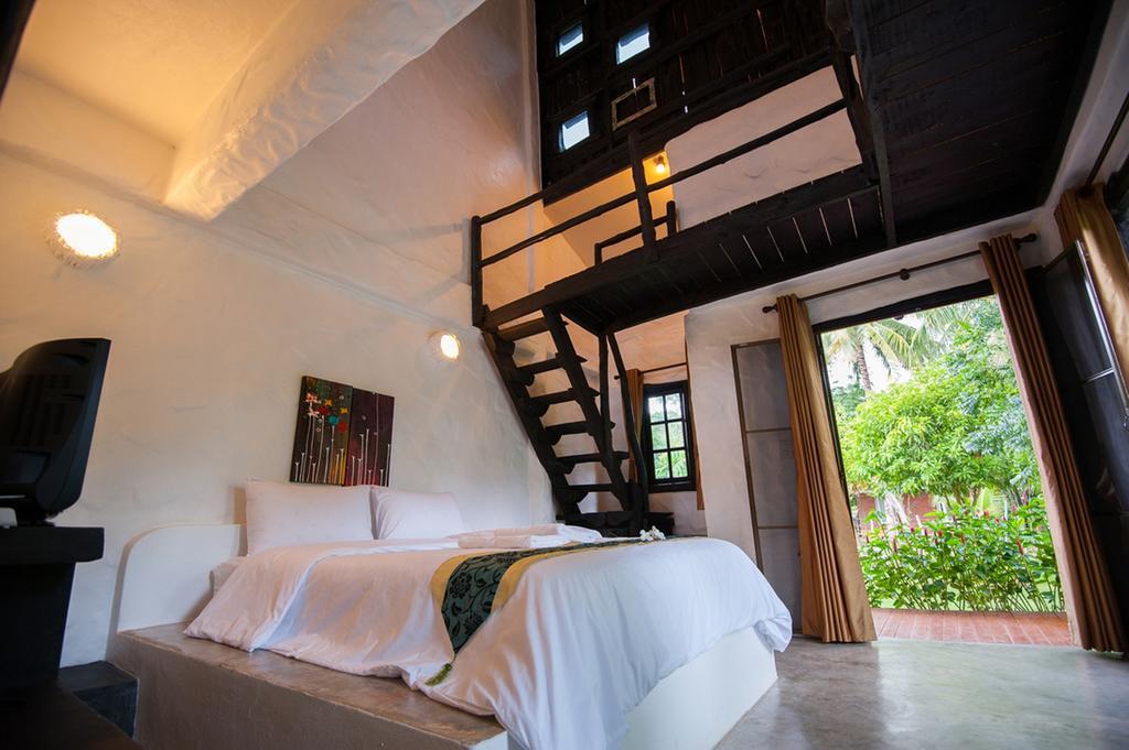 Baan Pong Tara Hotel Suan Phueng Room photo